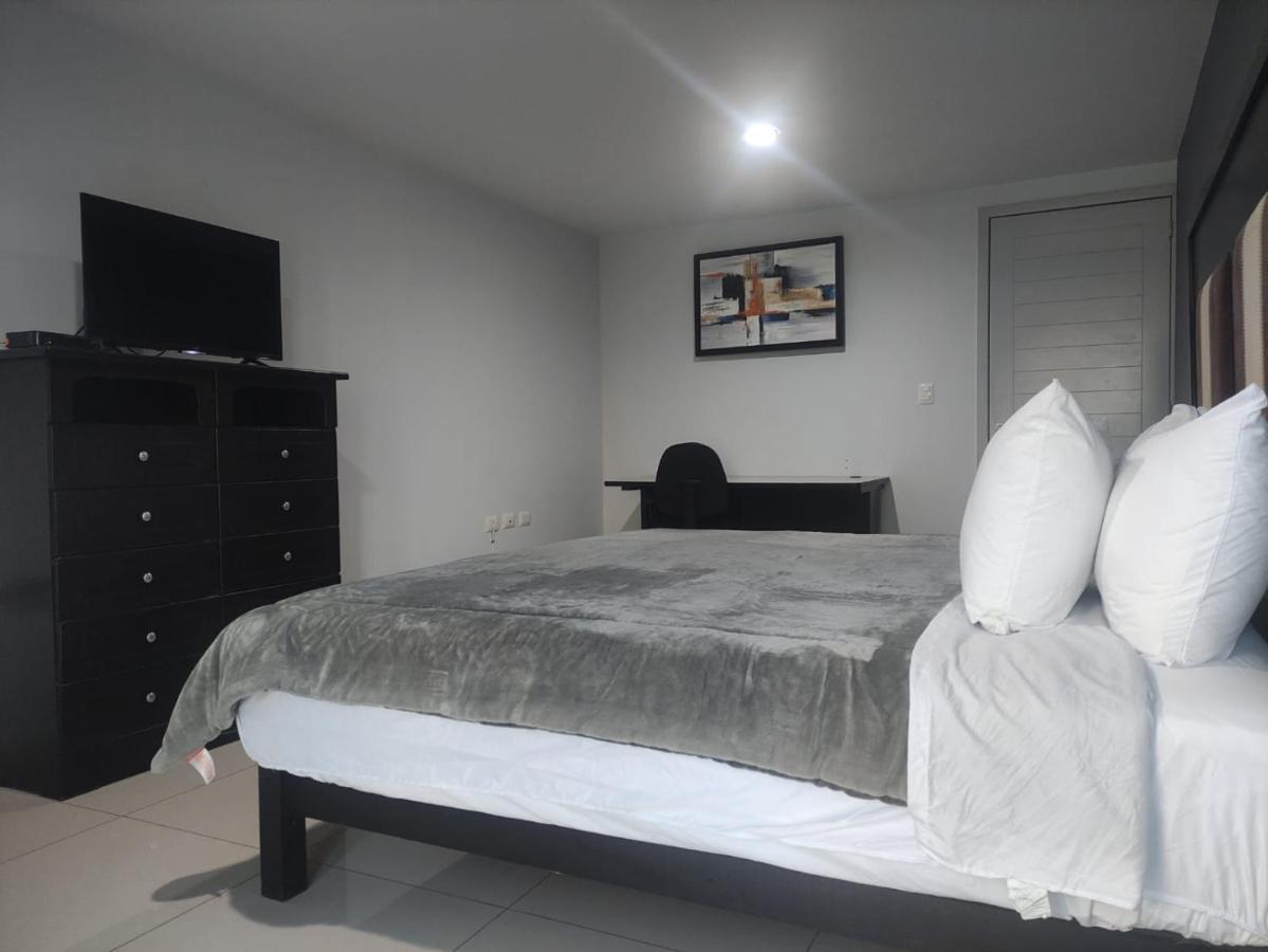 Hotel Casa Galeana Centro Con Estacionamiento Privado أوكدجوسلينس المظهر الخارجي الصورة
