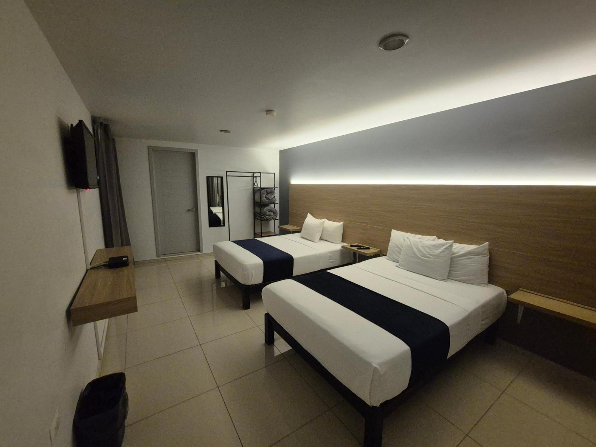 Hotel Casa Galeana Centro Con Estacionamiento Privado أوكدجوسلينس المظهر الخارجي الصورة